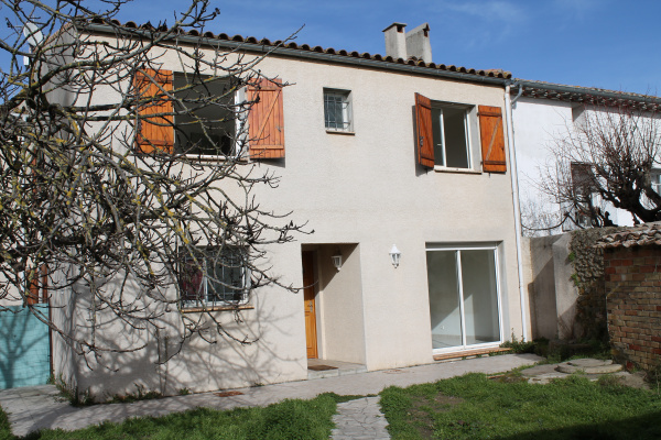 Offres de location Villa Caux-et-Sauzens 11170