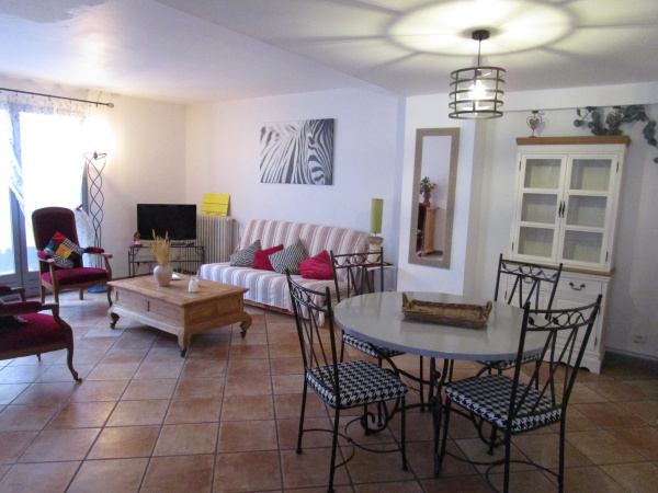 Offres de location Maison de village Preixan 11250