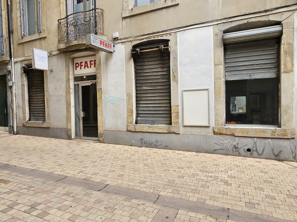 Vente Immobilier Professionnel Local commercial Carcassonne 11000