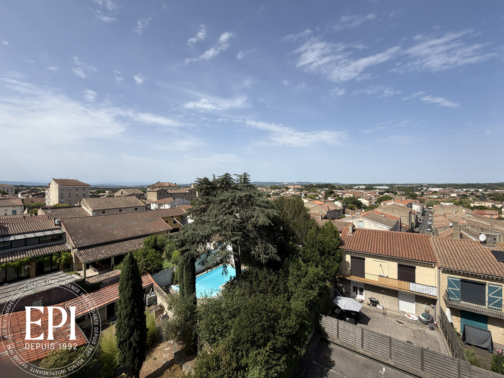 Centre-ville de Carcassonne Superbe T3 de 93m2 lumineux av